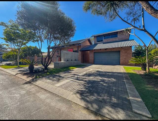4 BEDROOM HOUSE FOR SALE IN MIDFIELD ESTATE